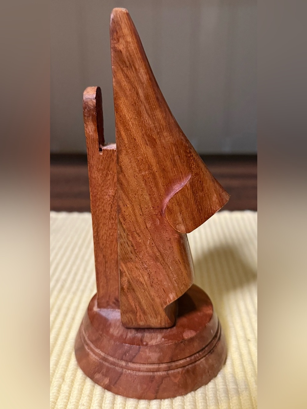 Vintage MCM Hand Carved Wood Eyeglasses Spectacles Holder Nose Stand 6 1/2”